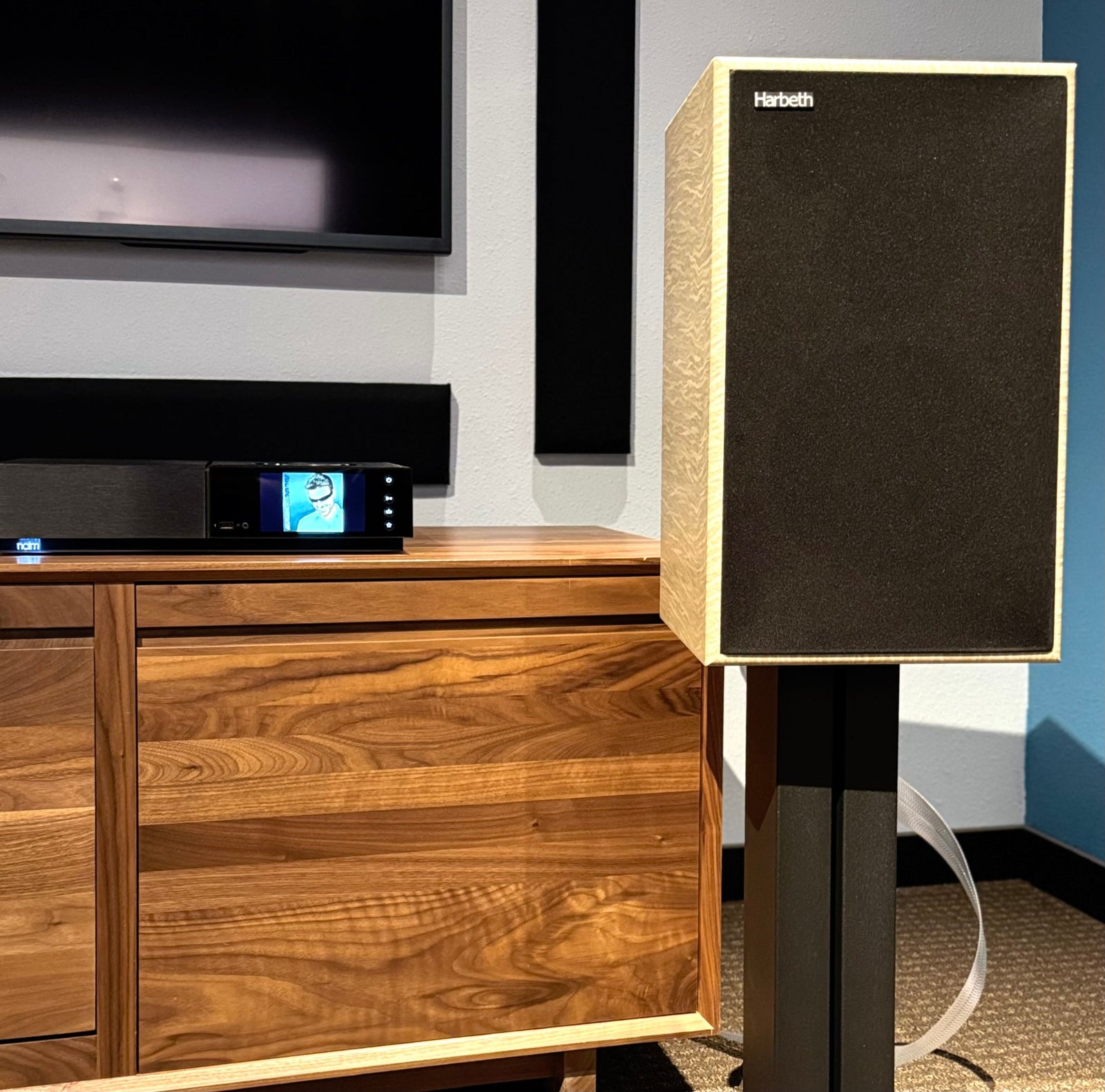 From the Island of Good Hifi: NAIM Audio + Harbeth Speakers