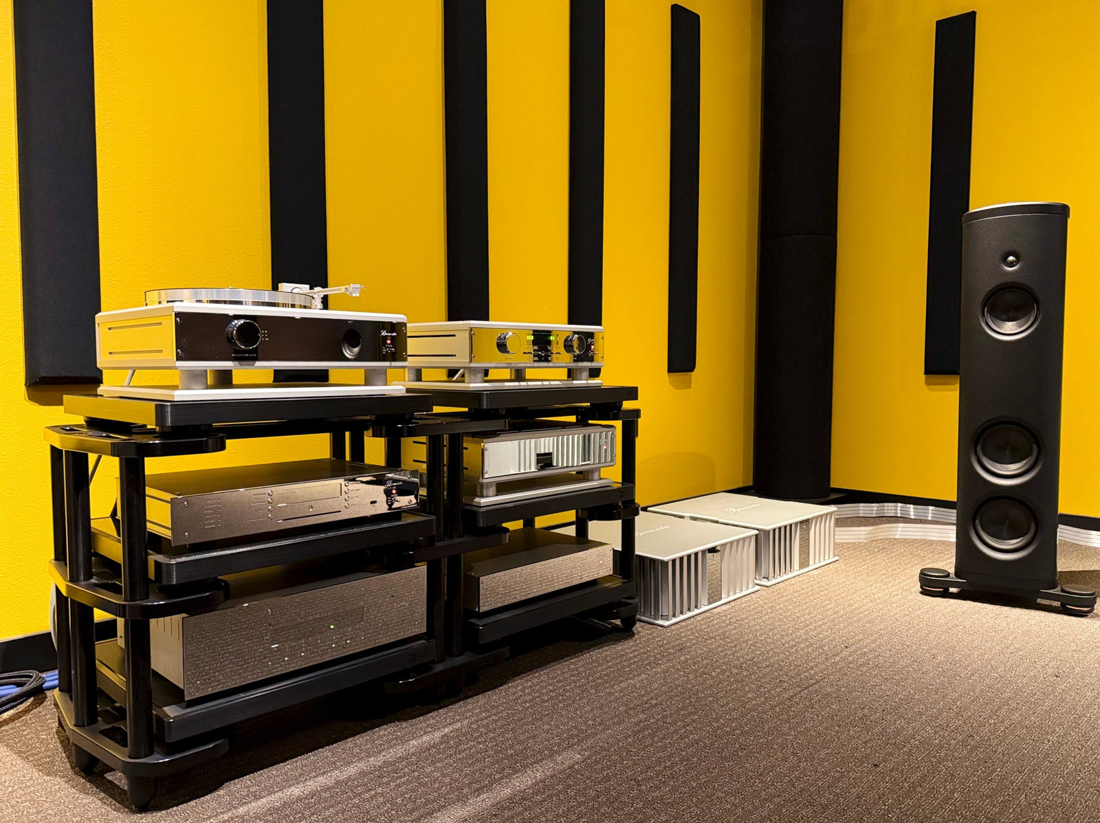 Burmester + Magico + Nordost + HRS