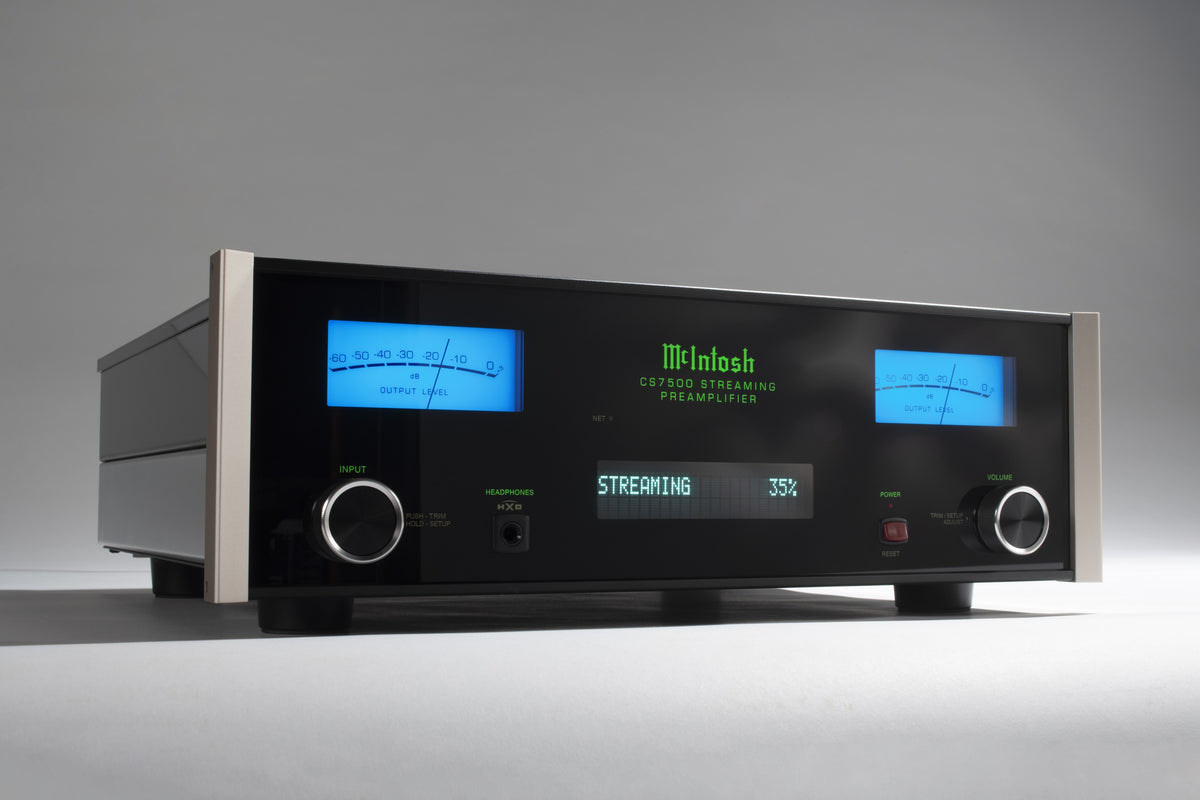 McIntosh CS7500 Streaming Preamplifier — angle