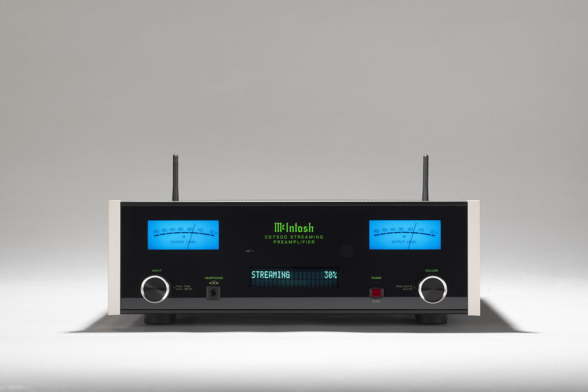 McIntosh CS7500 Streaming Preamplifier — front