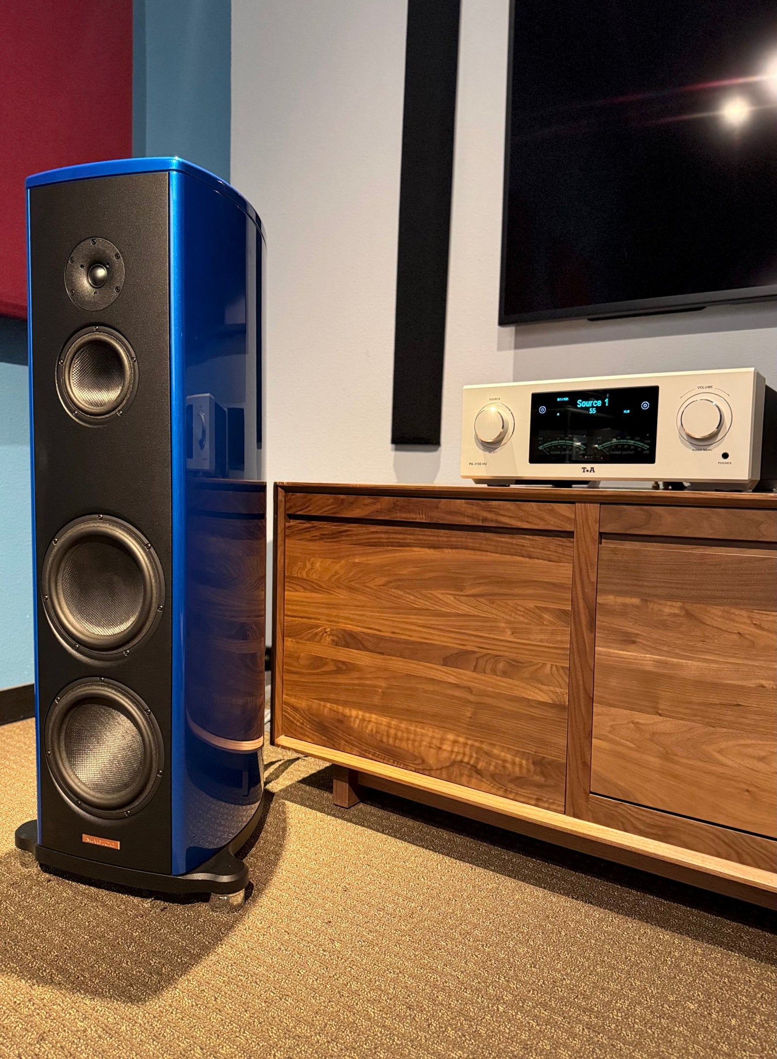 Magico S3 loudspeakers + T+A PA 3100 HV Integrated Amplifier