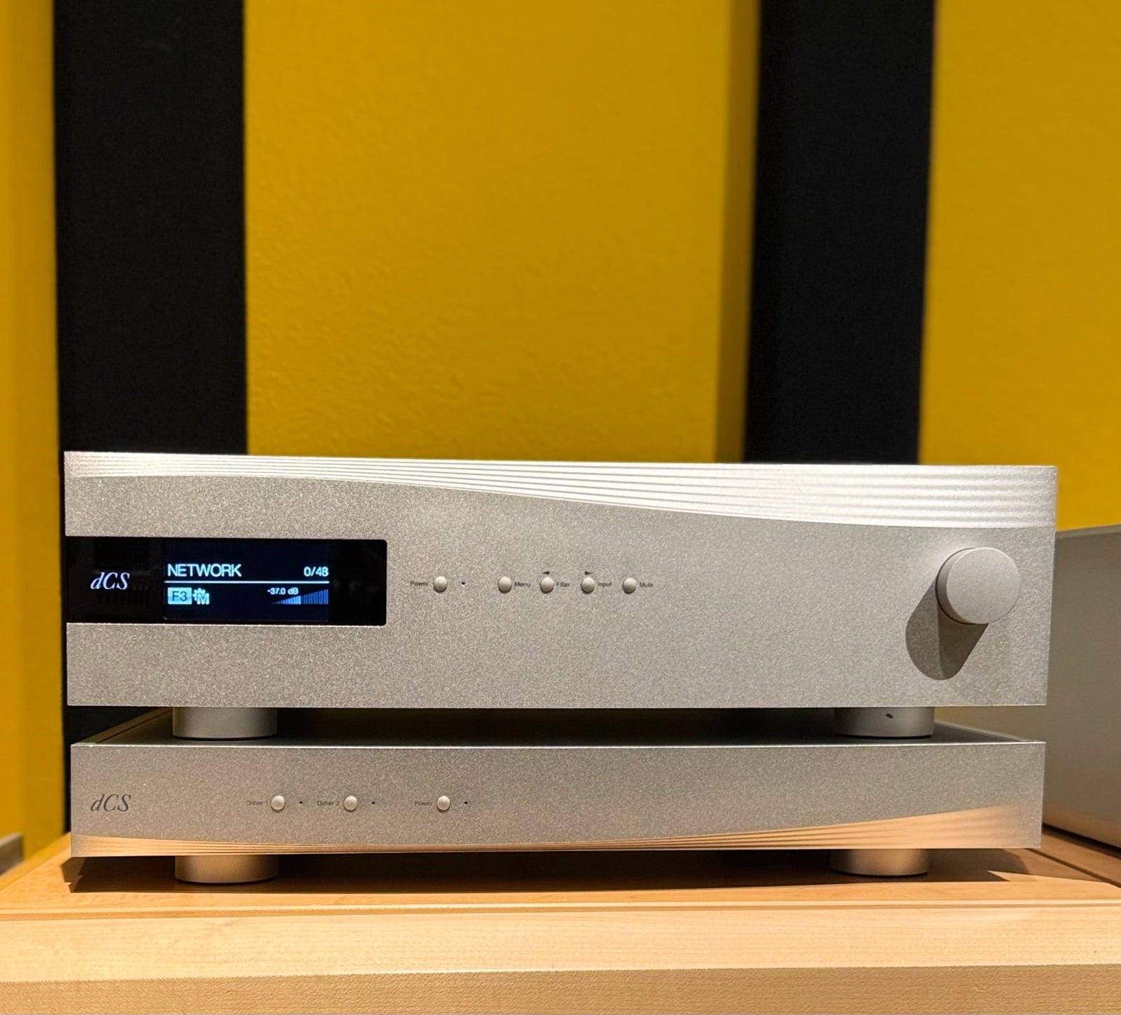 dCS Rossini APEX DAC + Master Clock