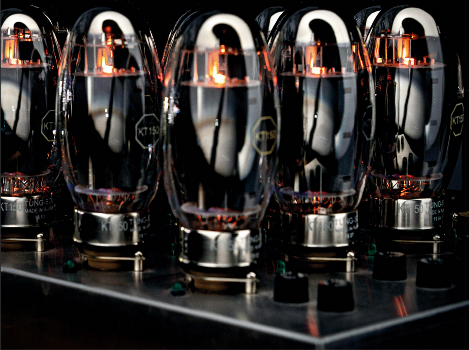 Reference 20 Line-Stage Preamplifier