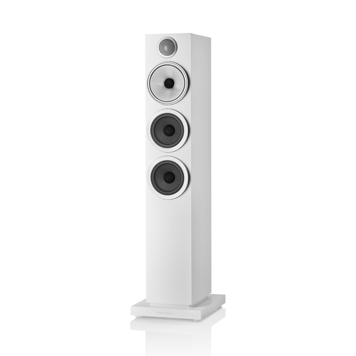 Bowers & Wilkins 704 S3 speaker — official product view 5