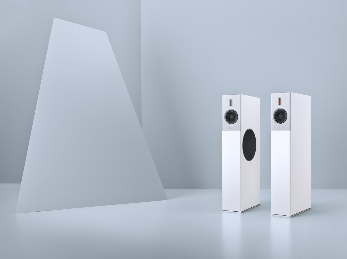 Burmester B38 white, in room