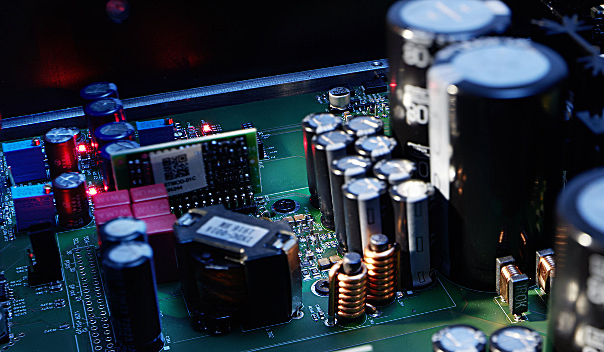 T+A A 200 Power Amplifier - High-Performance Audiophile Power Amplifier with PURIFI Eigentakt Technology