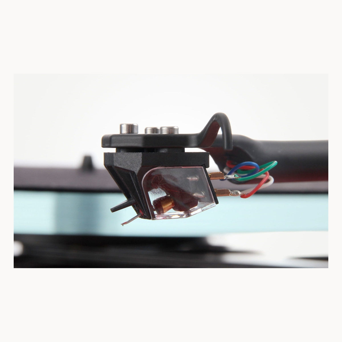 Rega Ania view 4