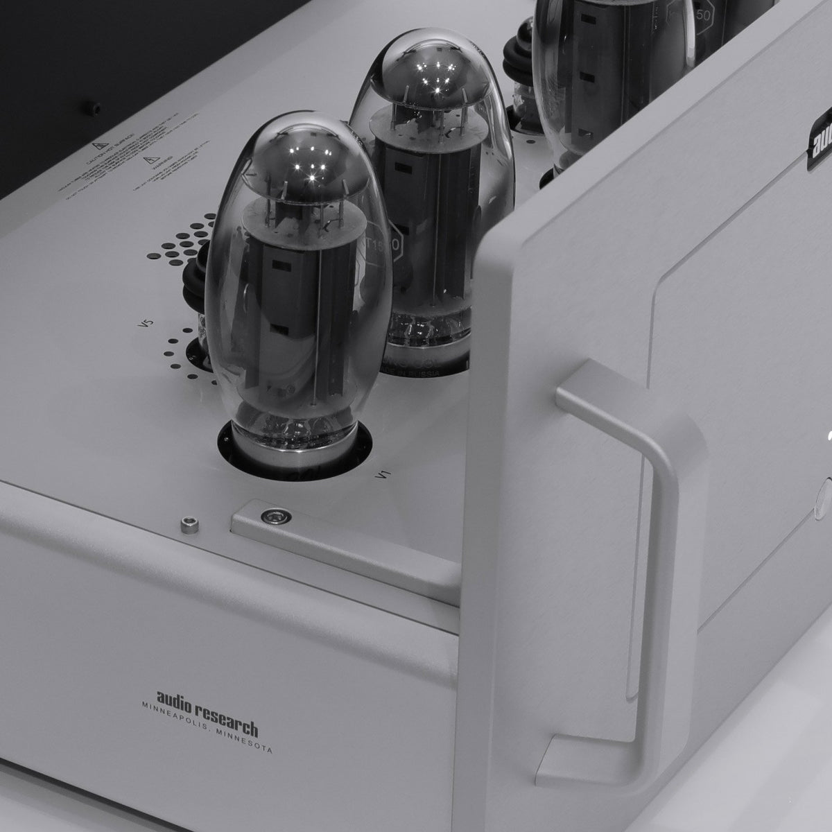 D-80 Stereo Power Amplifier