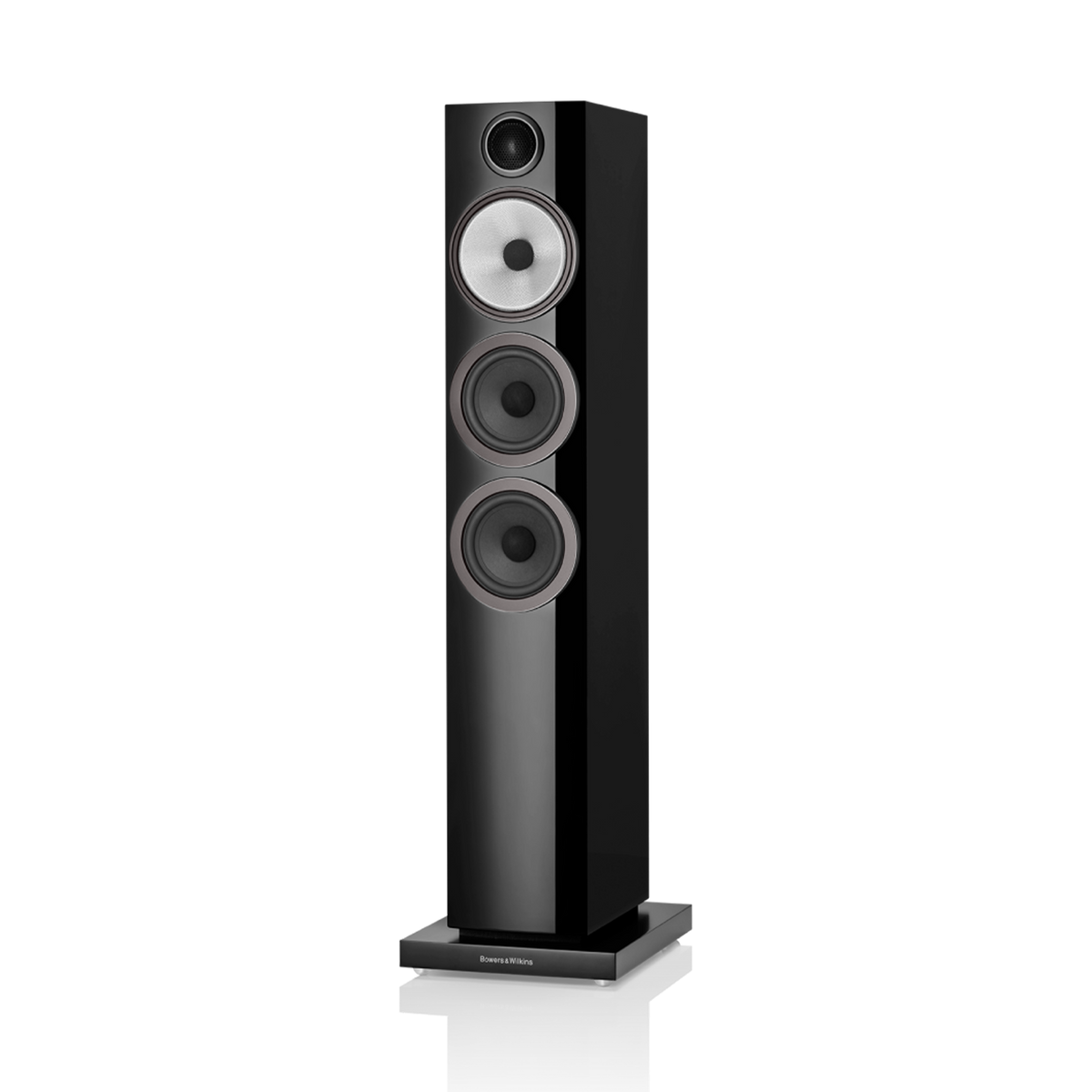 Bowers & Wilkins 704 S3 speaker — official product view 1