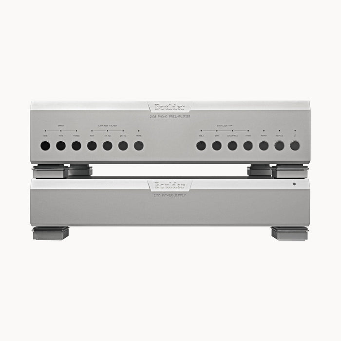 Boulder 2108 Phono Preamplifier – front view