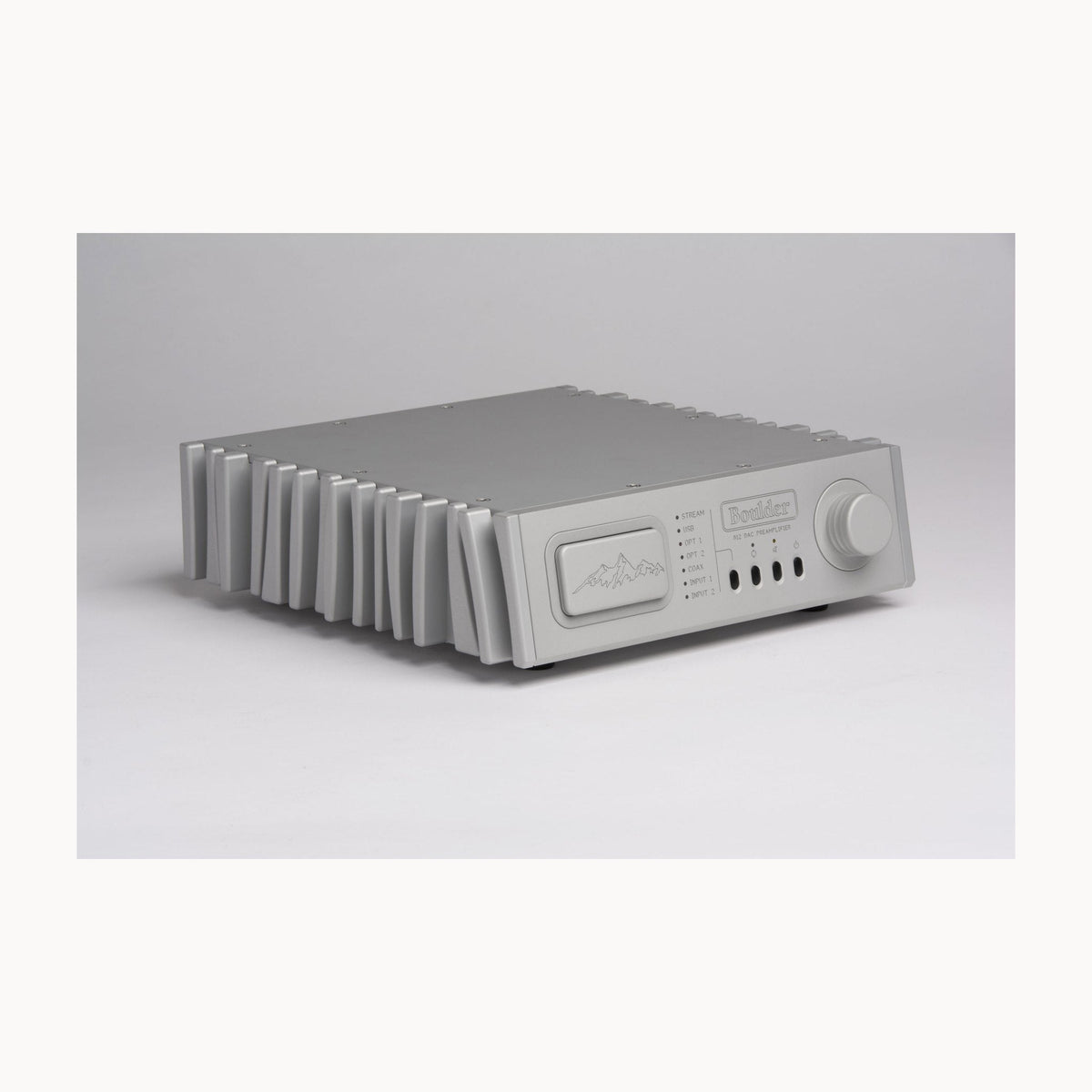 Boulder 812 Preamplifier – three quarter view