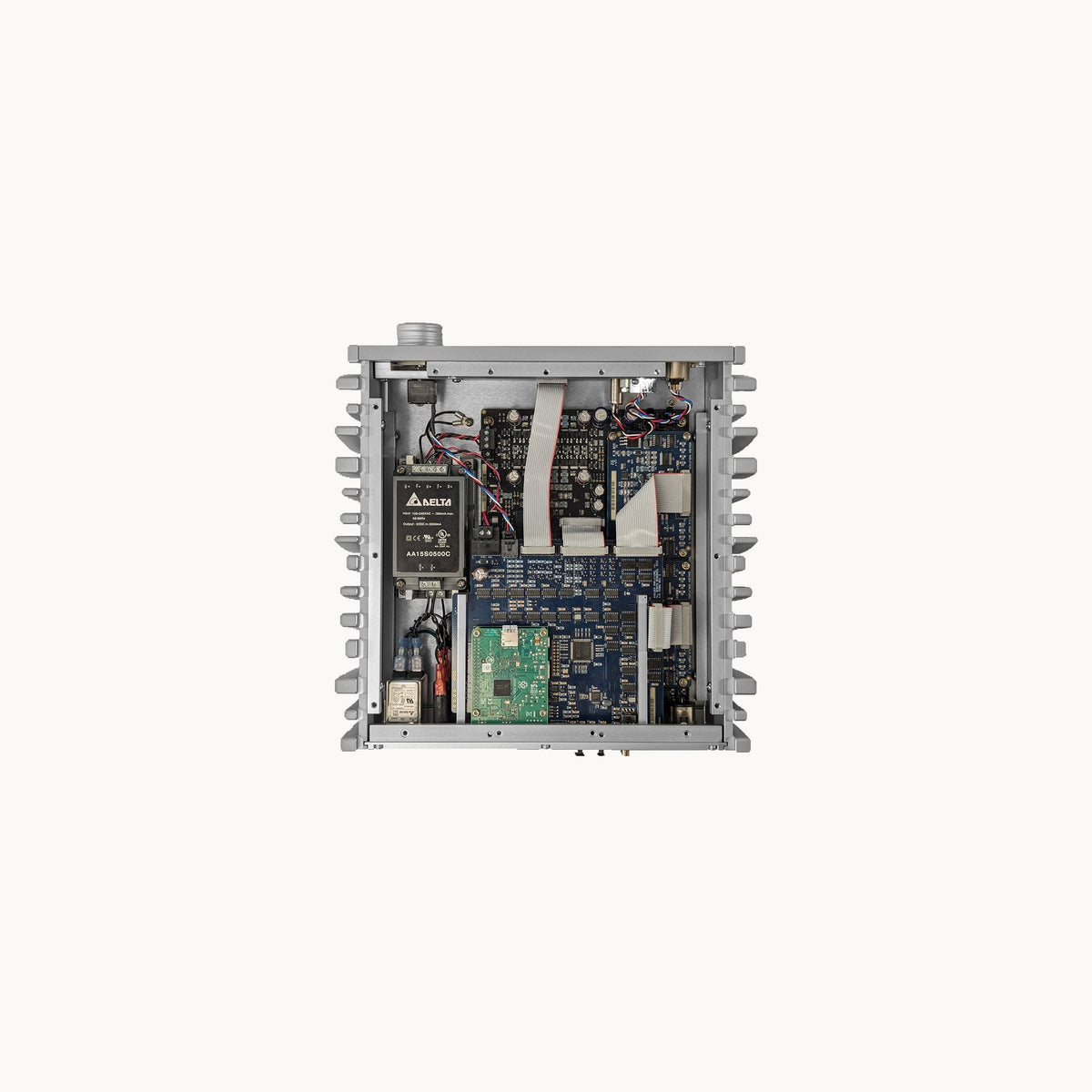 Boulder 812 Preamplifier – interior view