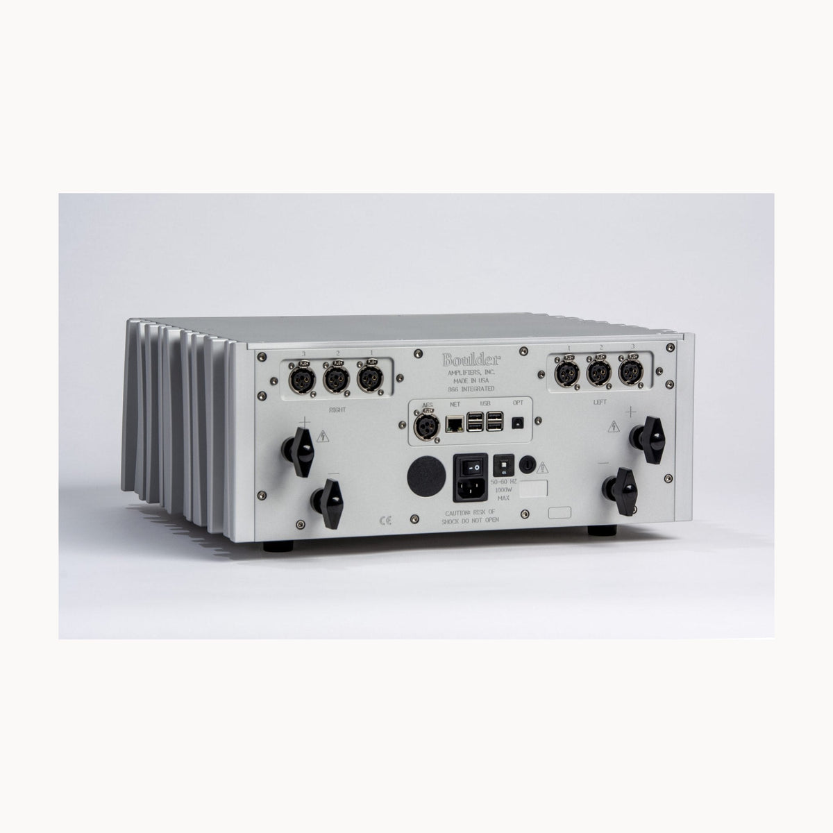 Boulder 866 Integrated Amplifier – rear view