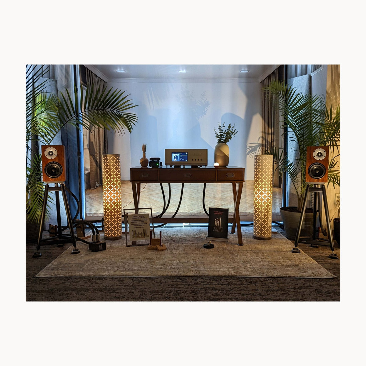 Boulder 866 Integrated Amplifier – in room view