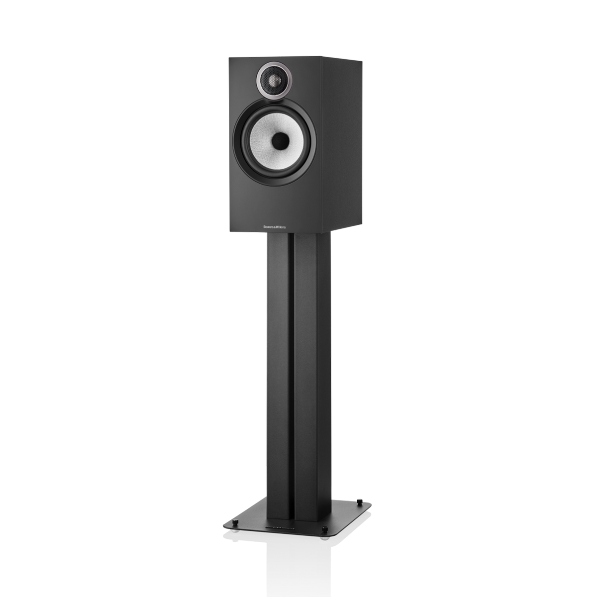 Bowers & Wilkins 606 S3 — official factory image 1