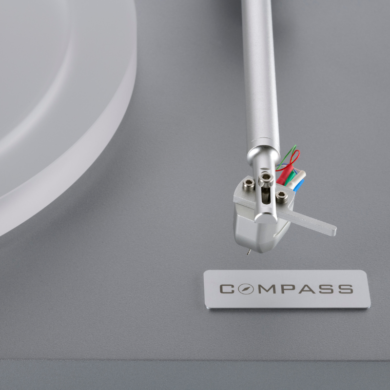 Clearaudio Compass Turntable