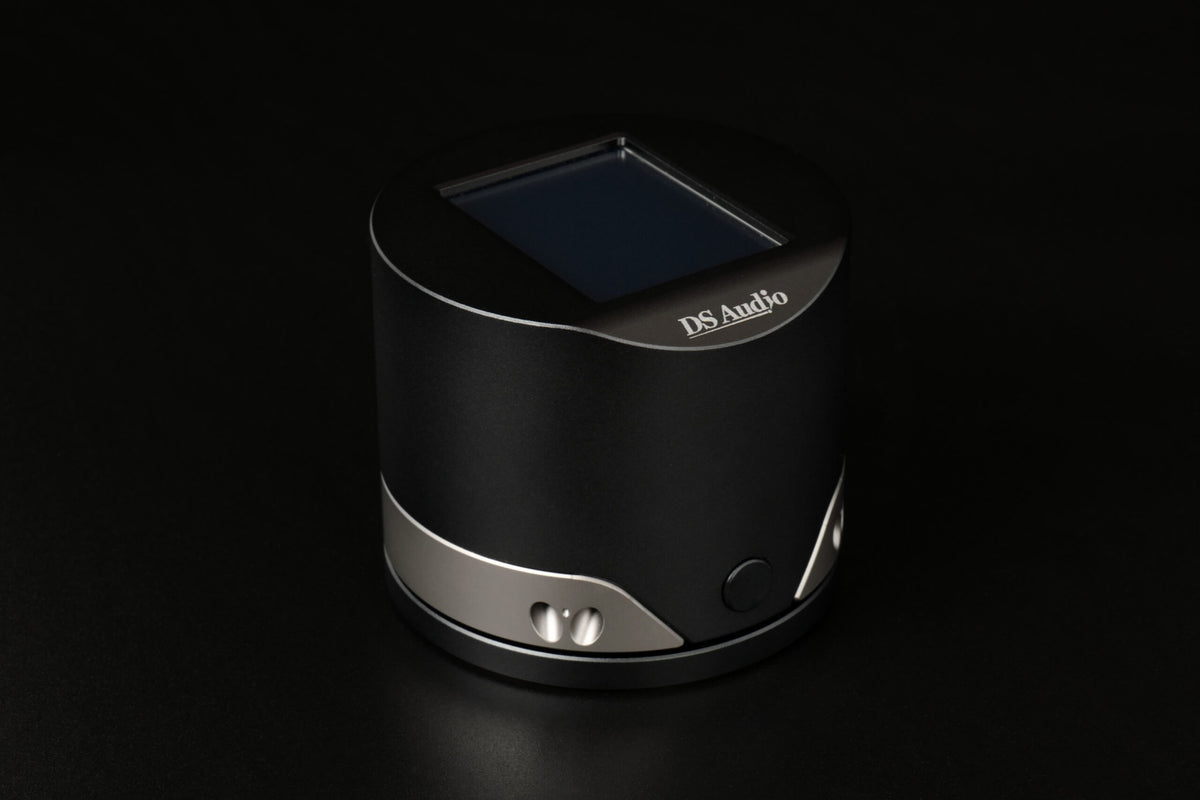 DS Audio ES-002 Eccentricity Detection Stabilizer