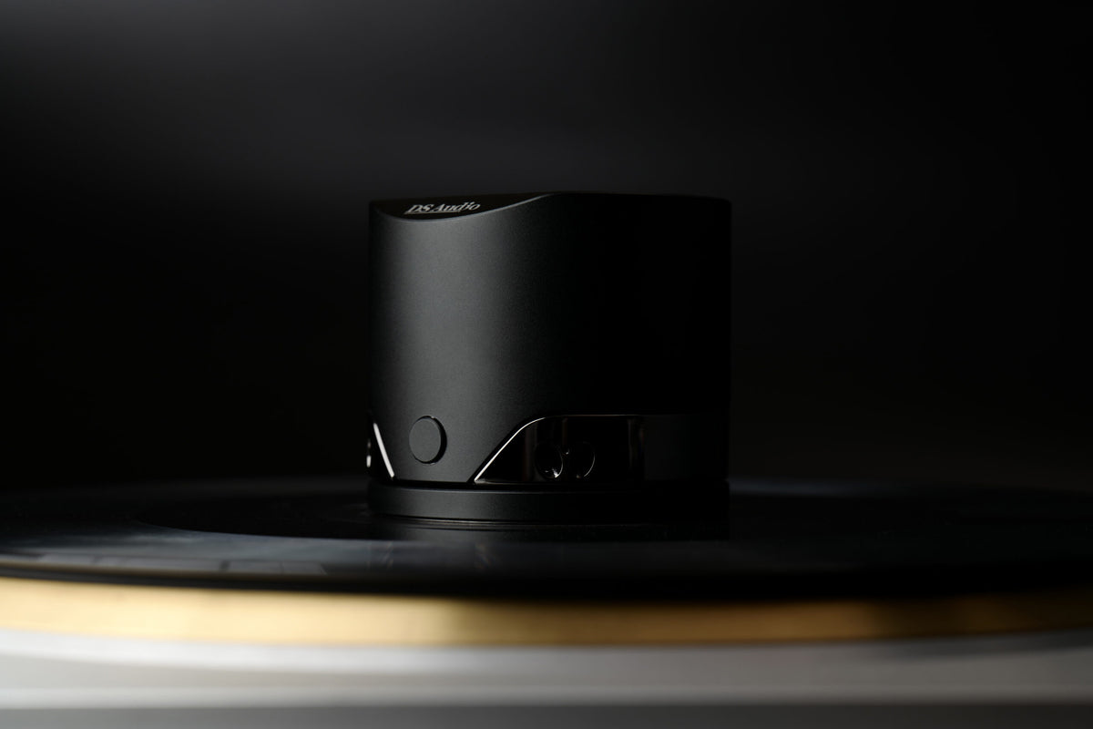 DS Audio ES-002 Eccentricity Detection Stabilizer