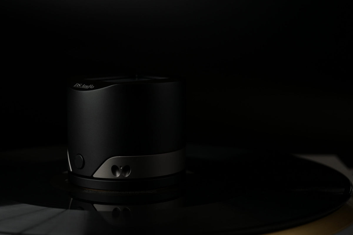 DS Audio ES-002 Eccentricity Detection Stabilizer