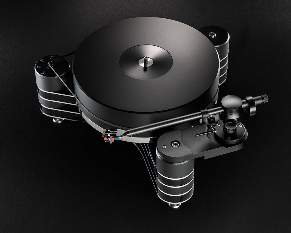 Innovation Wood Turntable