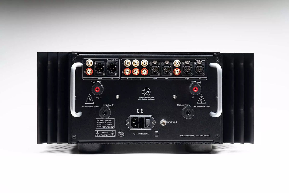 INT-250 Integrated Amplifier