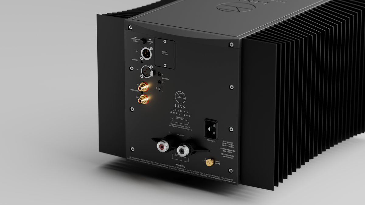 Rear connections of the Linn Klimax Solo 800 mono power amplifier