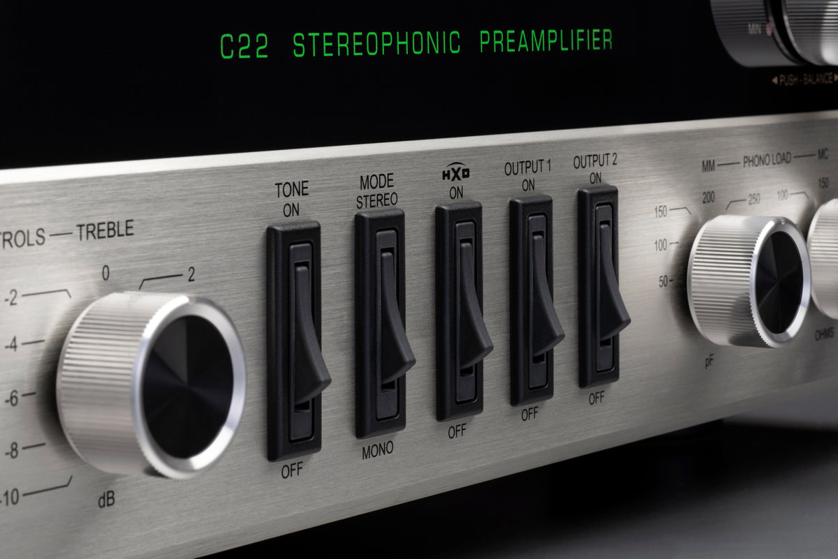 McIntosh C22 Mk V Front Center Closeup