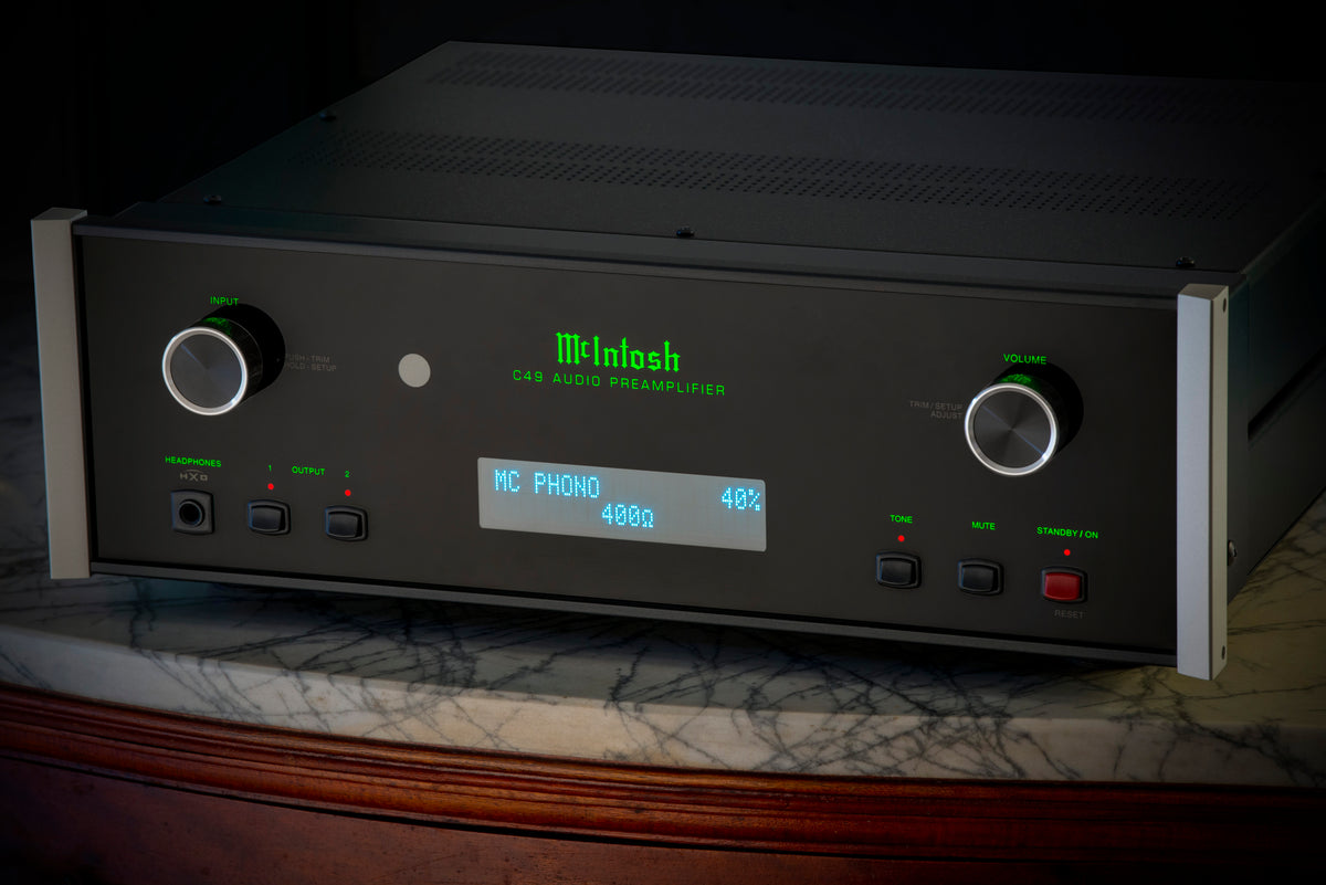 McIntosh C49 Lifestyle Marble Table Phono