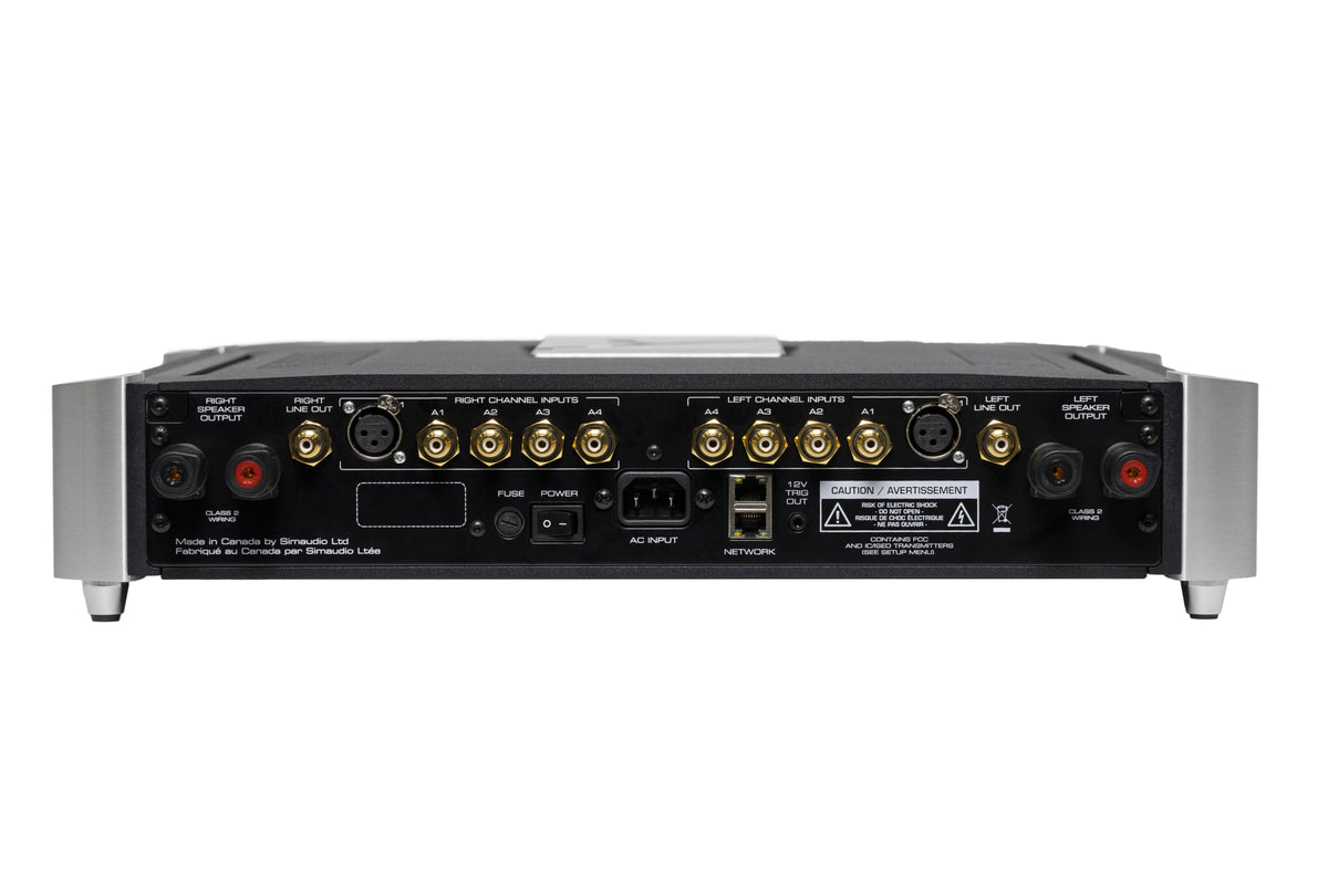 MOON 641 - rear panel and connections