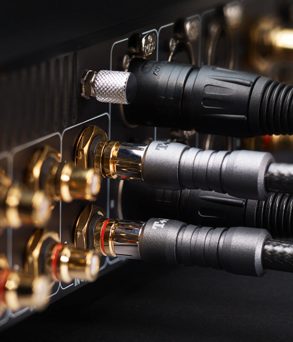 T+A PA 2000 R High Power Integrated Amplifier with Exceptional Sound Control
