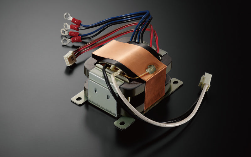 https://luxman.com/asset/product/D-03R/pb5.jpg