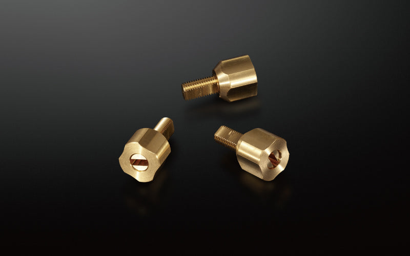 https://luxman.com/asset/product/E-07/pb5.jpg
