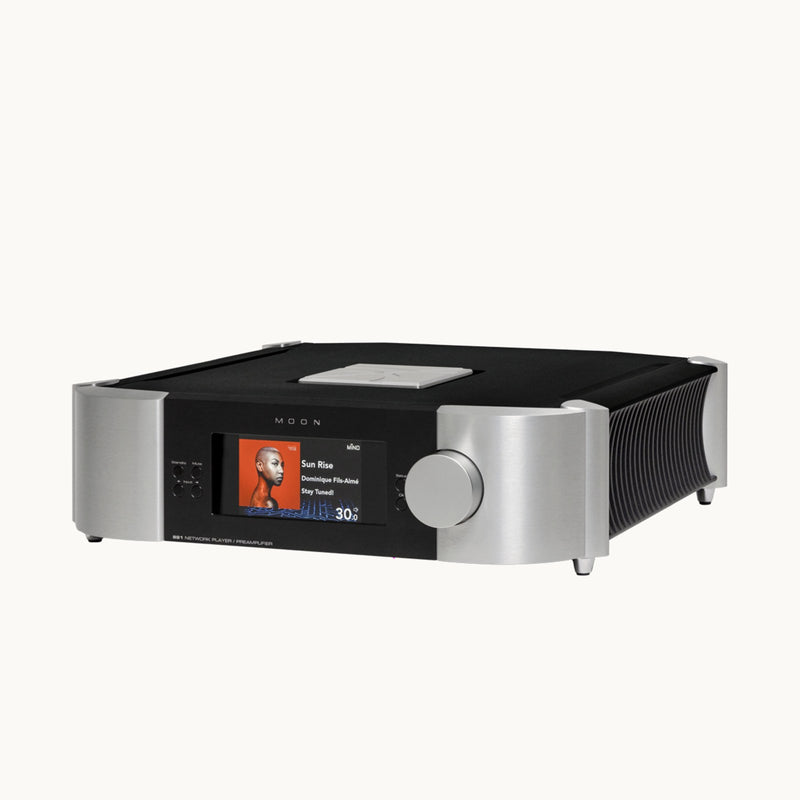 MOON 891 Network Player / Preamplifier, front