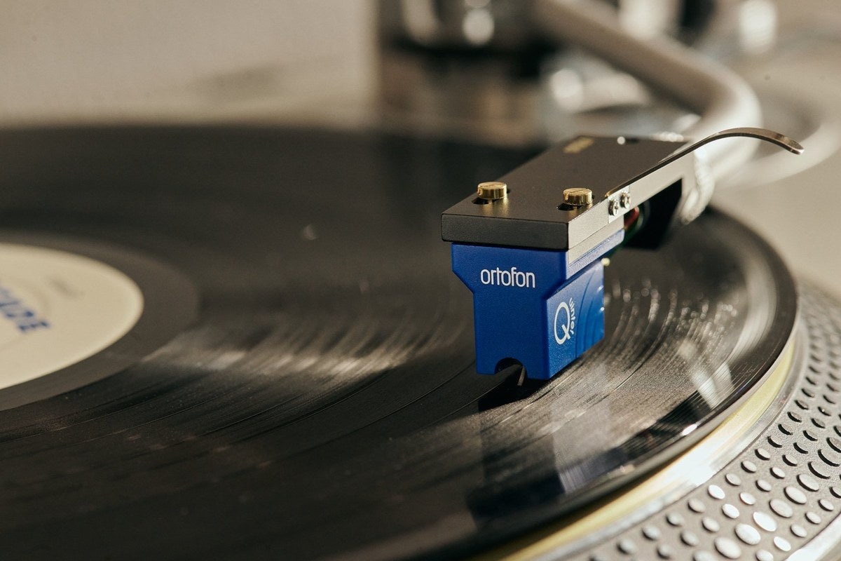 Ortofon MC Quintet Blue Moving Coil Phono Cartridge — playing a record