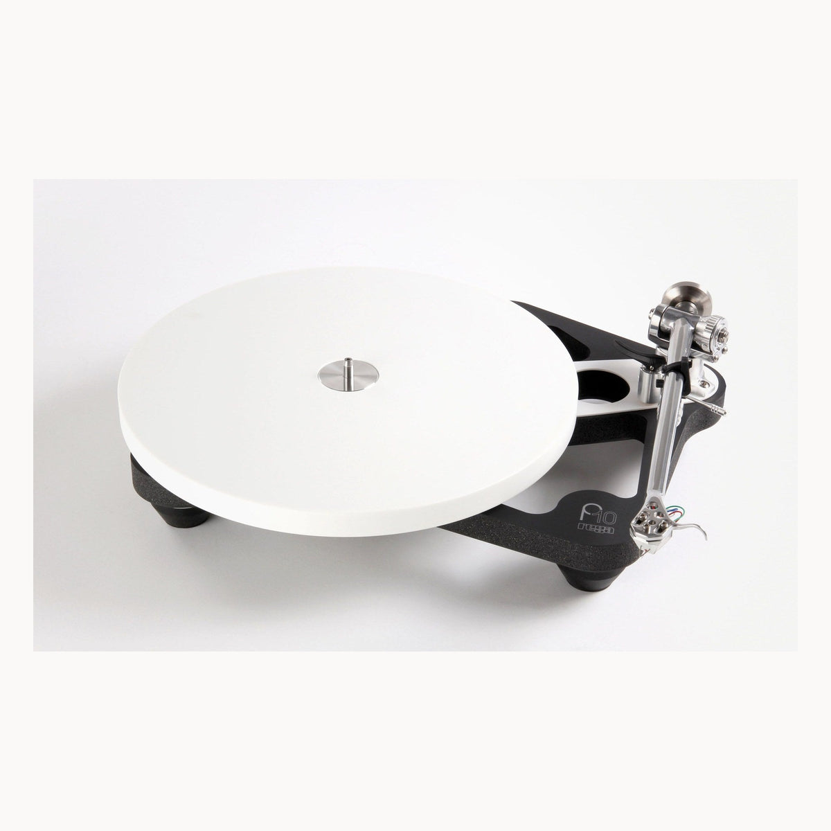 Rega Planar 10 view 2