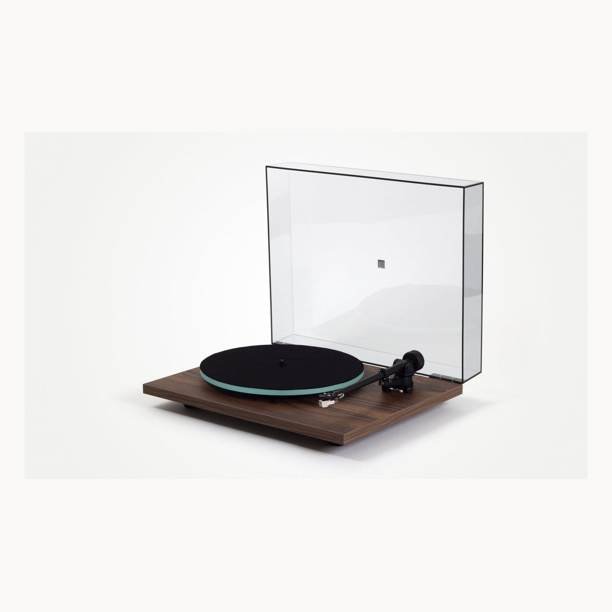 Rega Planar 2 view 3
