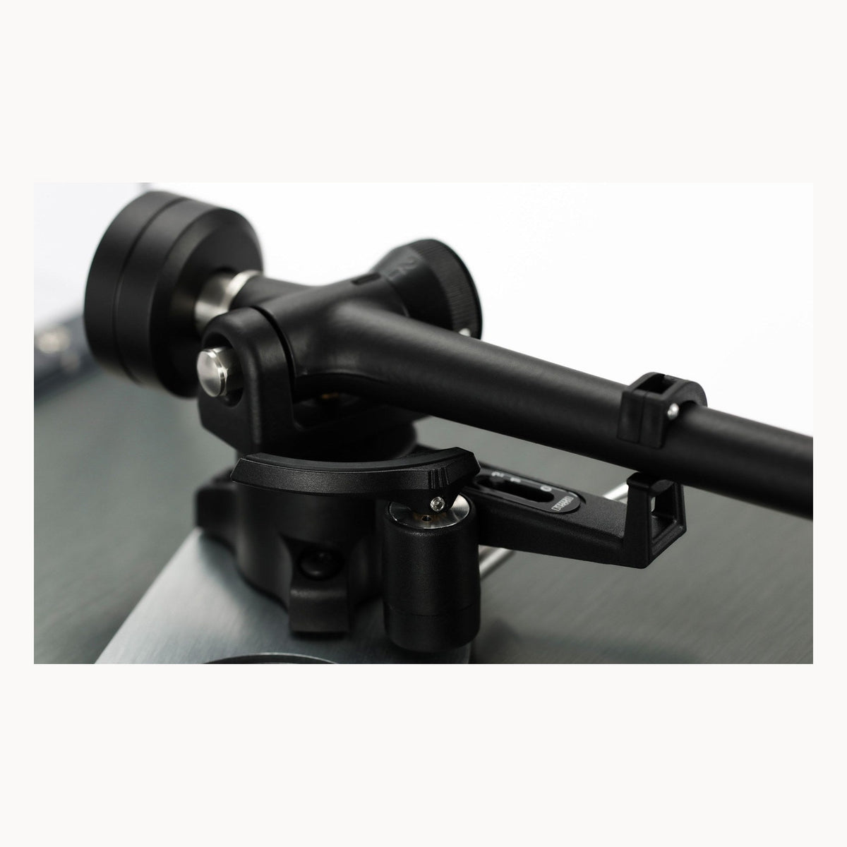 Rega Planar 3 RS RS Edition view 3