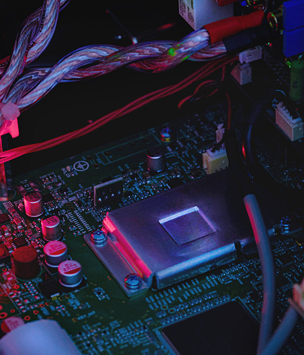High-Performance R 2500 R Multi Source Integrated Receiver Amplifier