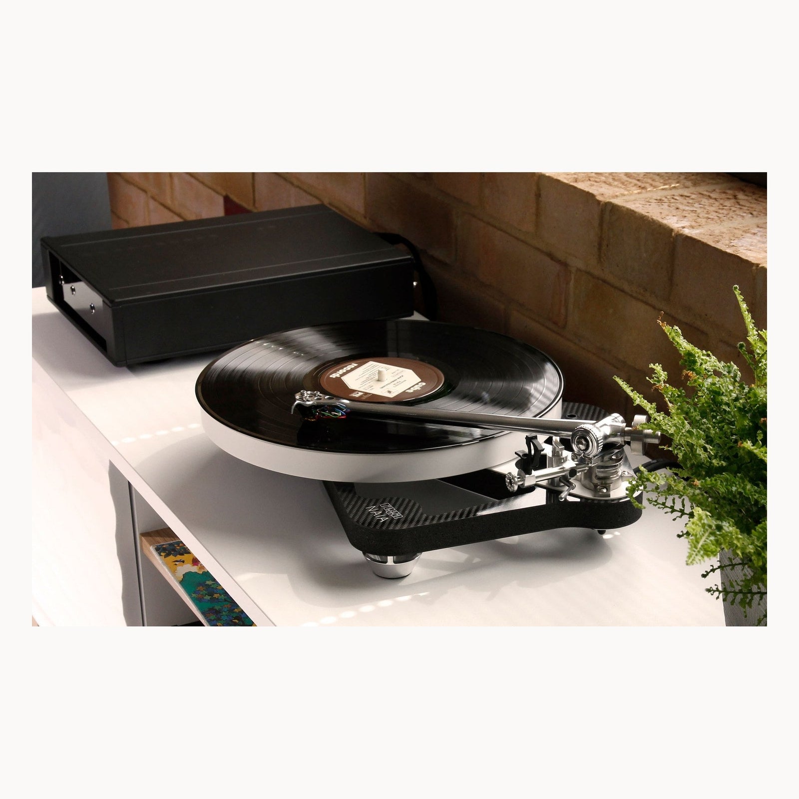 Rega RB Titanium