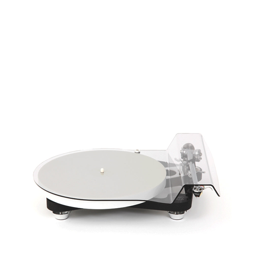 naia ref the ultimate rega turntable main product photo