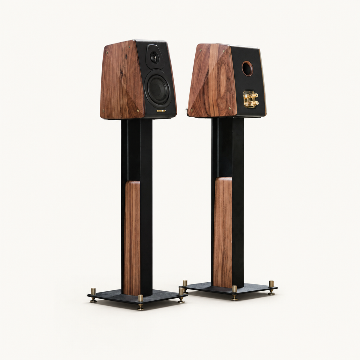 Sonus faber Concertino G4 loudspeakers on Iron Stands