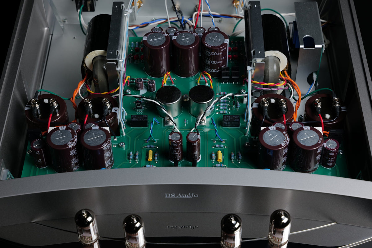 TB-100 Tube Phono Equalizer