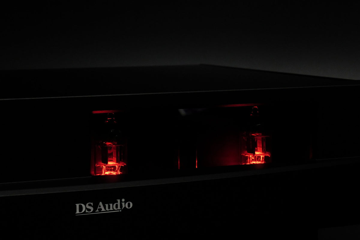 TB-50 Tube Phono Equalizer