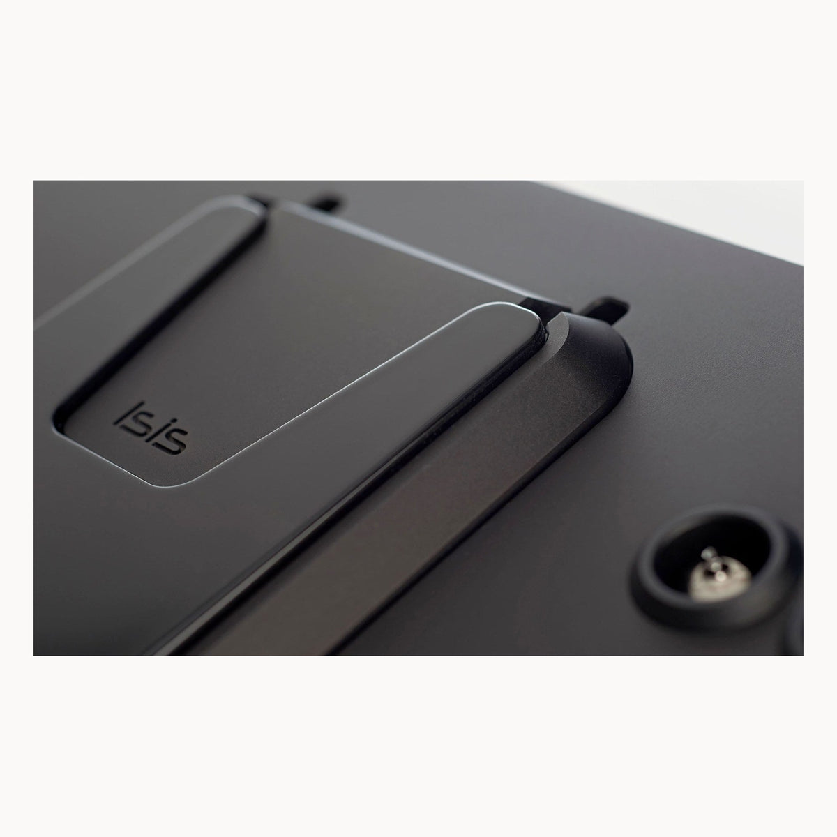 Rega Valve Isis view 3