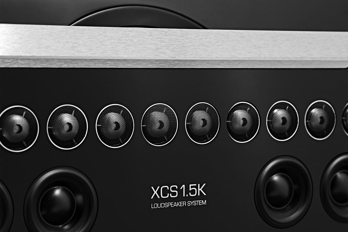 McIntosh XCS1.5K in Piano Black, driver array detail