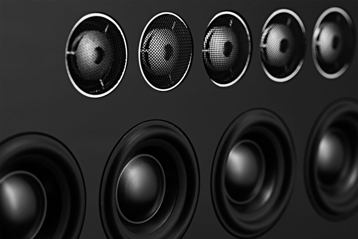 McIntosh XCS1.5K in Piano Black, woofer detail